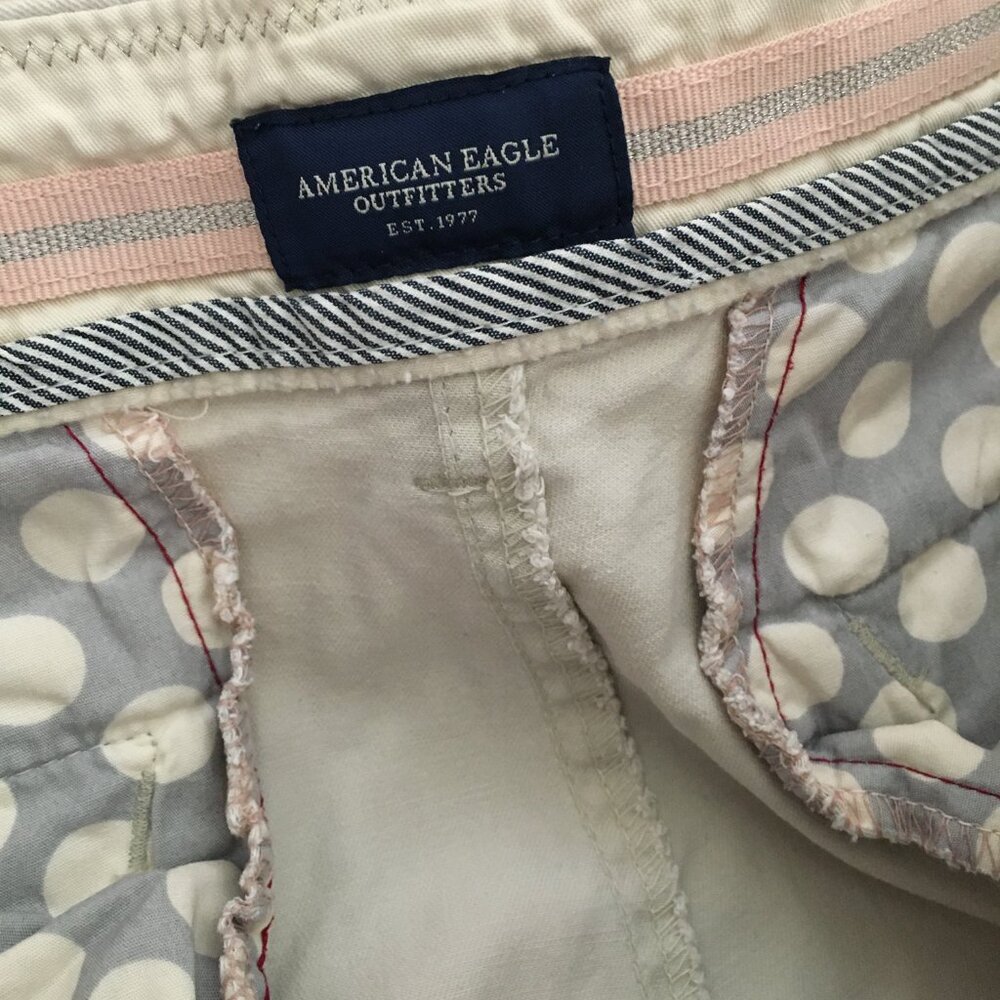 American Eagle Vintage Live Your Life Off-White Cotton Cuffed Shorts 8 - Picture 10 of 14